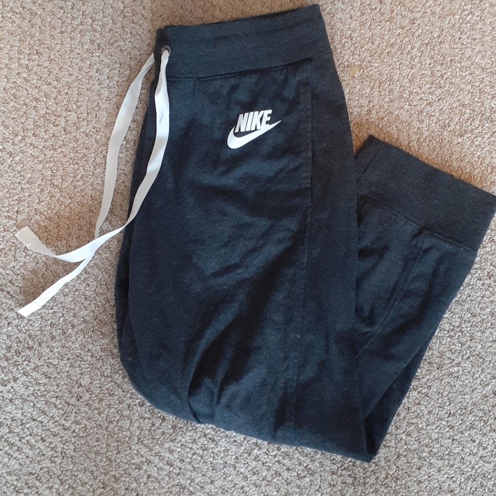 Nike joggers